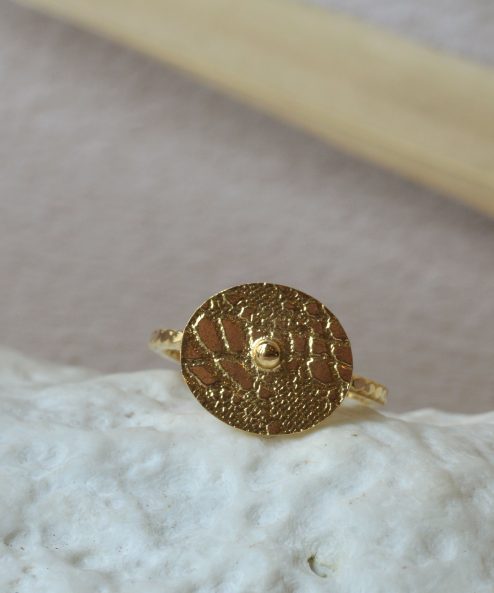 Bague pompon