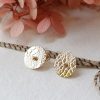 Boucles pompon